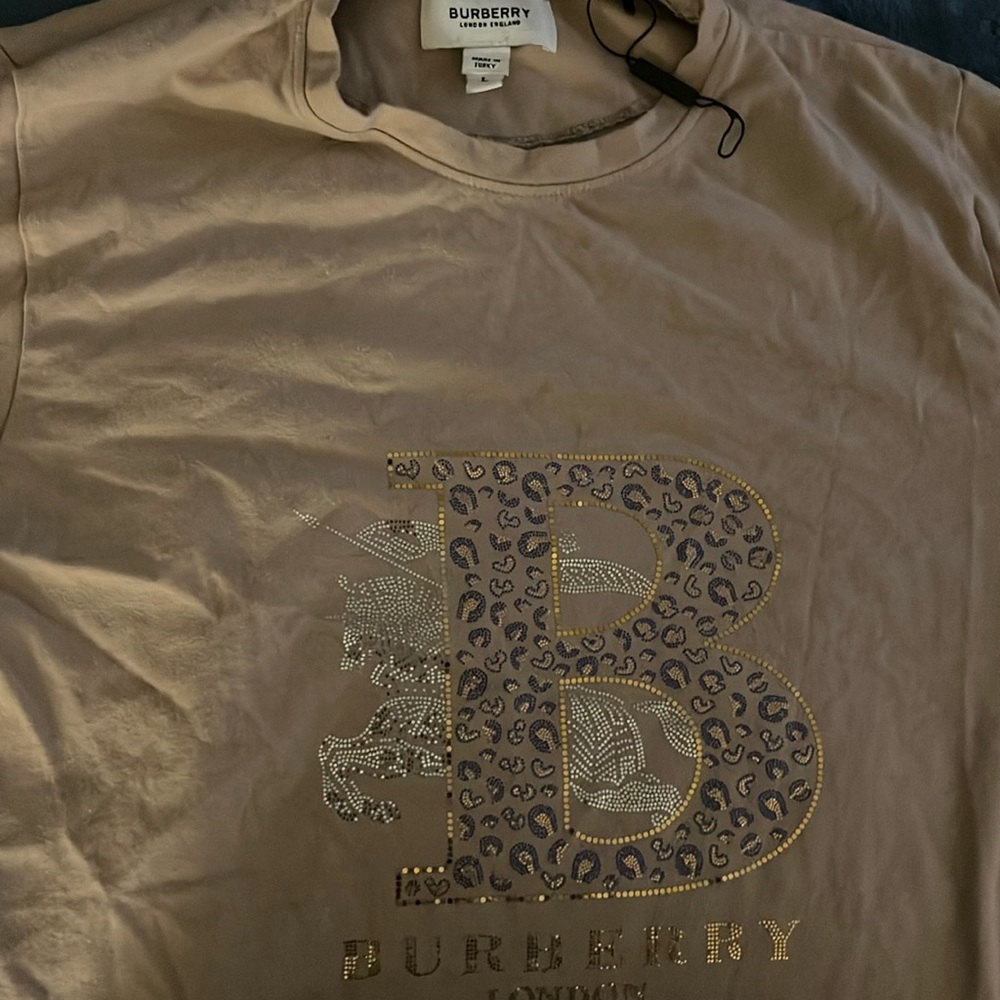 Nice shirt time for it to go